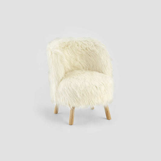 Kids White Faux Fur Accent Chair – Cosy Plush Seating for Bedroom or Playroom